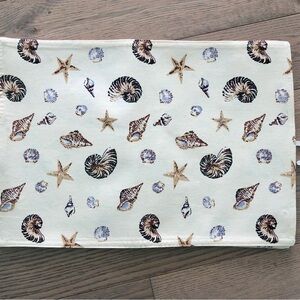 Placemat Seashell and Starfish Print set of 4
